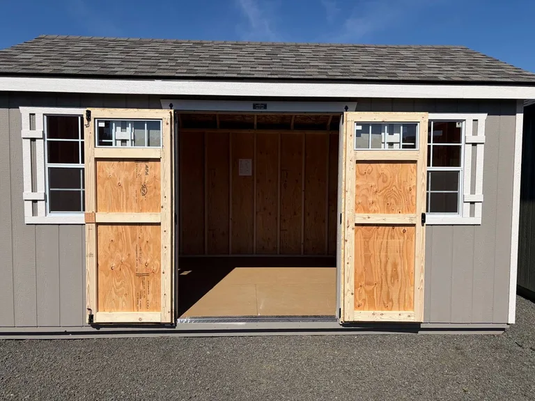 10x16 Carriage — with doors open