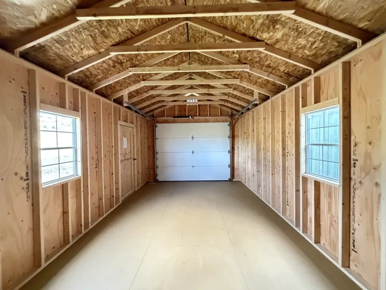 12x24 Garage — interior