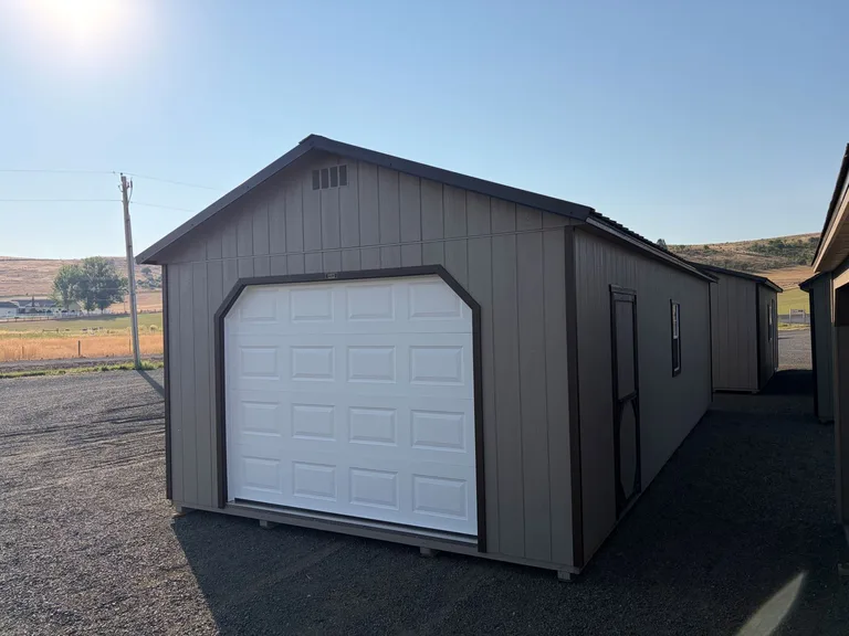 14x32 Garage — exterior