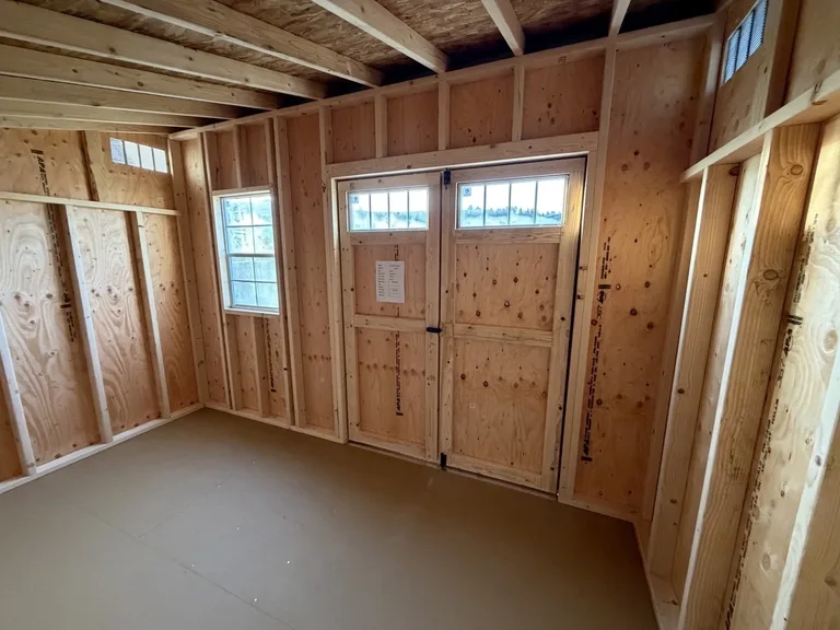 8x12 Cascade Series — interior